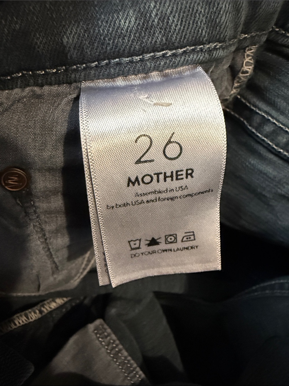 MOTHER Denim The Tripper Cutoff Fray Shorts Sz 26 The Devil May Care Black Grey - Picture 8 of 10